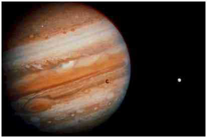 VII-Jupiter Io et Europa par Voyager1.jpg (6101 octets)