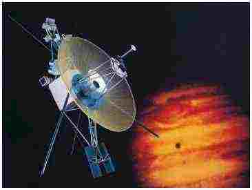 Voyager prs de Jupiter 2.jpg (7278 octets)